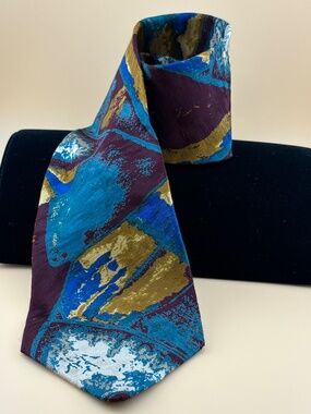 Vintage MARCIAL MANCILLAS 100% Italian Silk Tie
